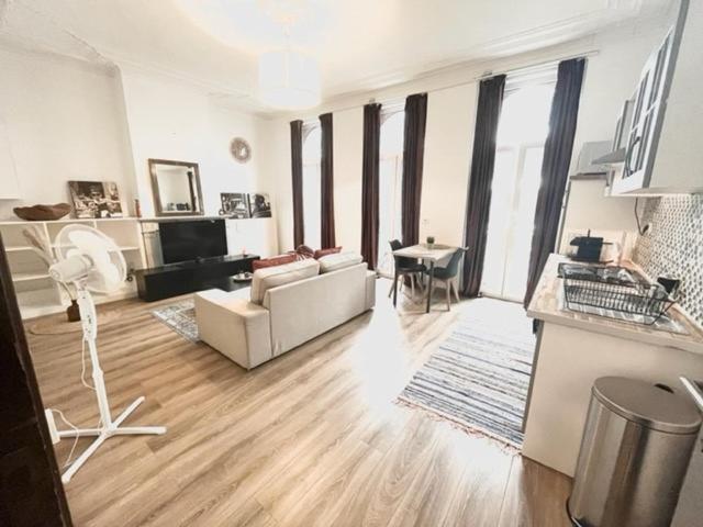Modern Appartement In Hartje Gent Exteriör bild